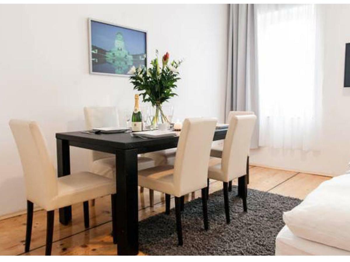 Wohlfuehl Apartments ไลป์ซิก ภายนอก รูปภาพ